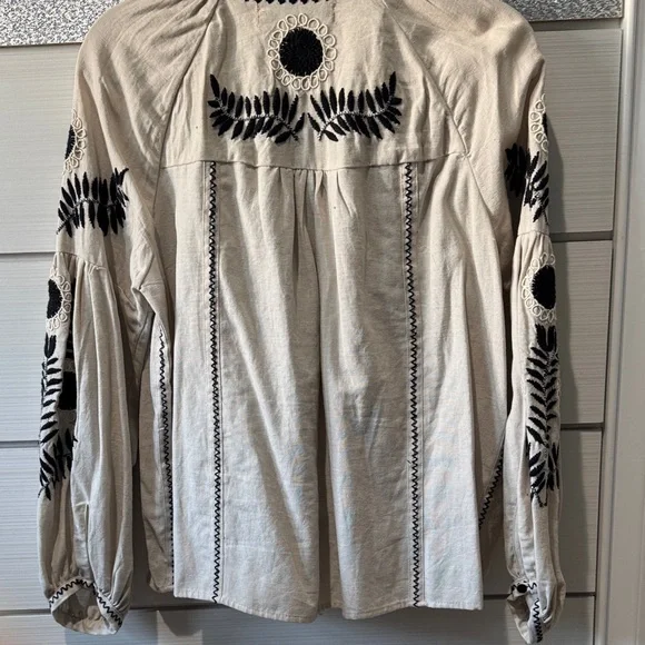 Zara Beige Peasant Blouse with Black Embroidery - Picture 6 of 8